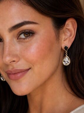 Trifari Earrings Dangle Gold Pierced Classy Glitzy Icy Crystal Rhinestone Bold